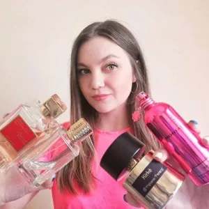 ТОП-8 лучших селективных ароматов для женщин